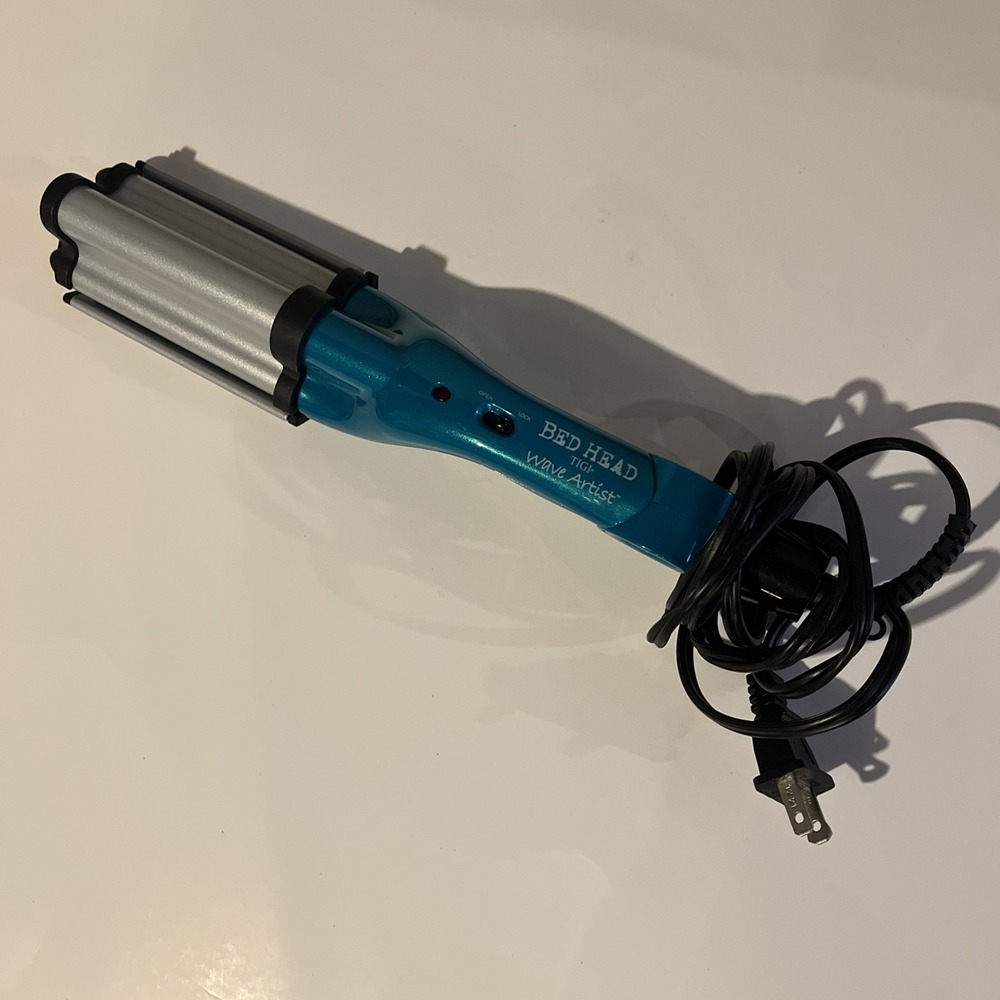 Bed Head TIGI Wave Artist Ceramic Tourmaline Deep Waver Turquoise BH305CN